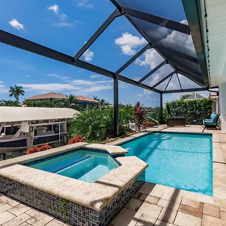 3Br Scenic Home In Marco L Pool L Hot Tub